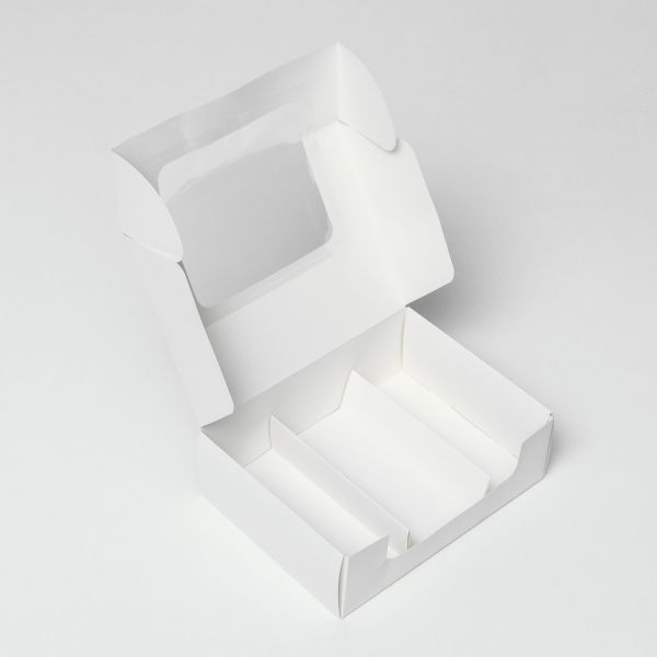 Коробка под 3 эклера, белая, 20 x 15 x 6 см.