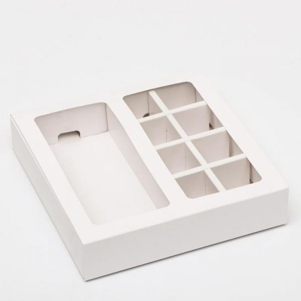 Коробка под 8 конфет + шоколад, с окном, белая, 17 х 5 х 17,5 х 3,7 см