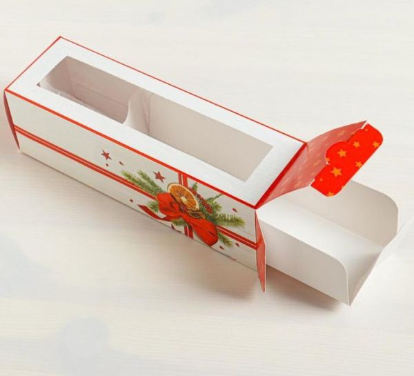 Коробка для макарун «Подарок» 18 х 5,5 х 5,5 см.